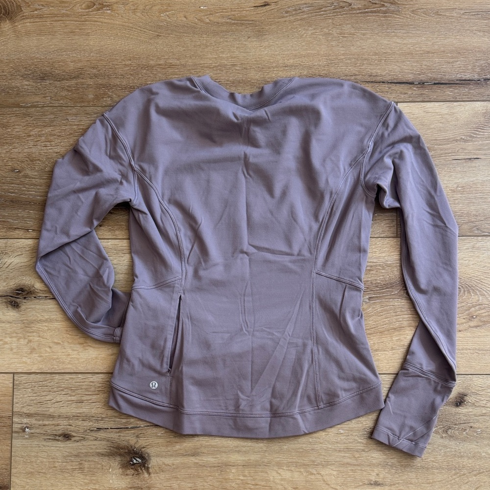 lululemon athletica Mauve Crop Top - Picture 4 of 4